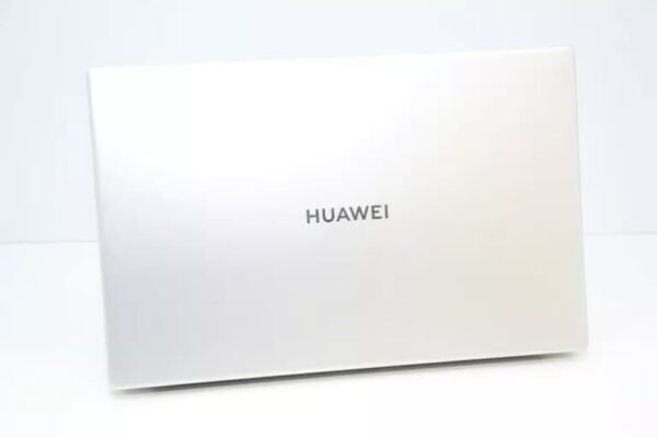 لپ‌تاپ Huawei MateBook X Pro - Image 2